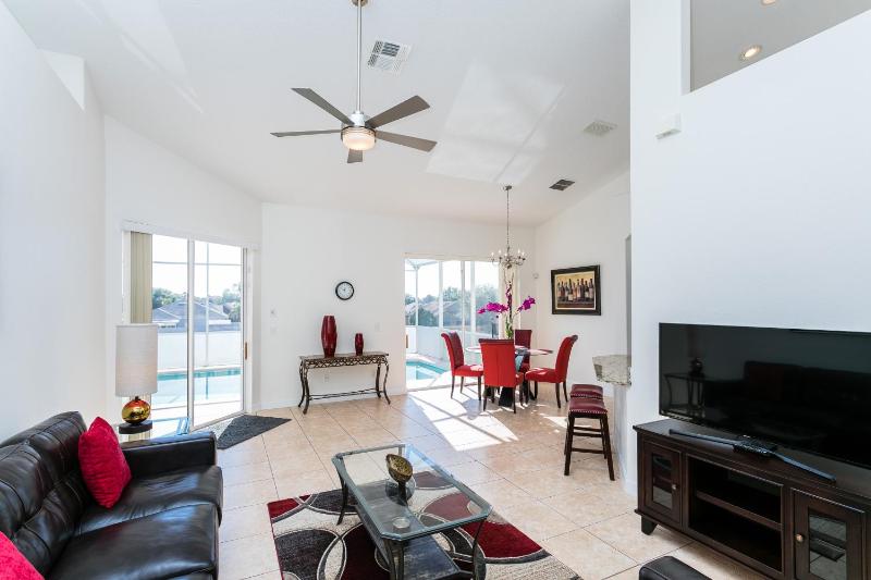 Three-Bedroom Holiday Home  image 3