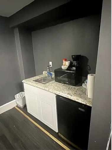 Apartment image 2