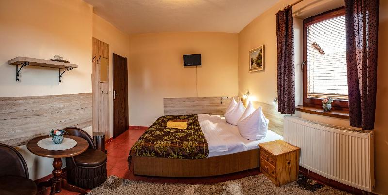 Apartmany Veverica - image 33