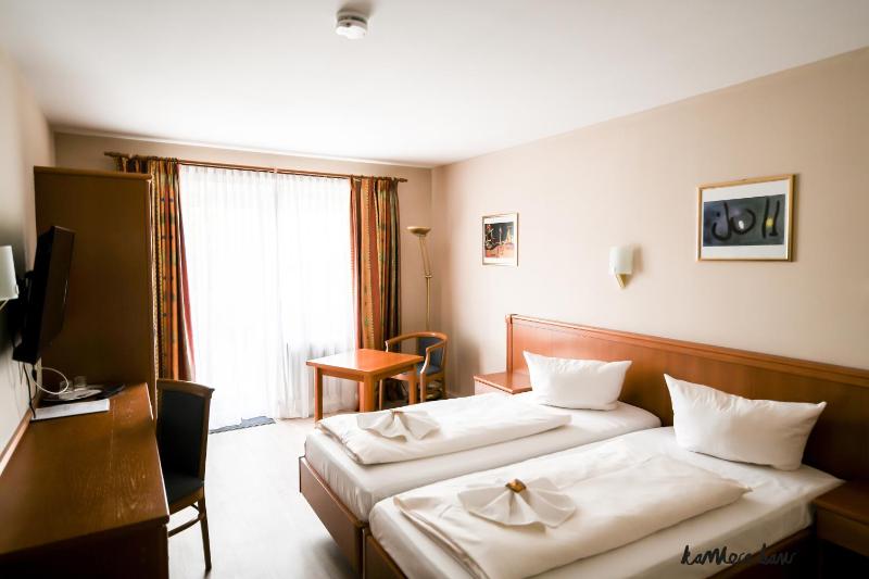 Superior Double or Twin Room image 2