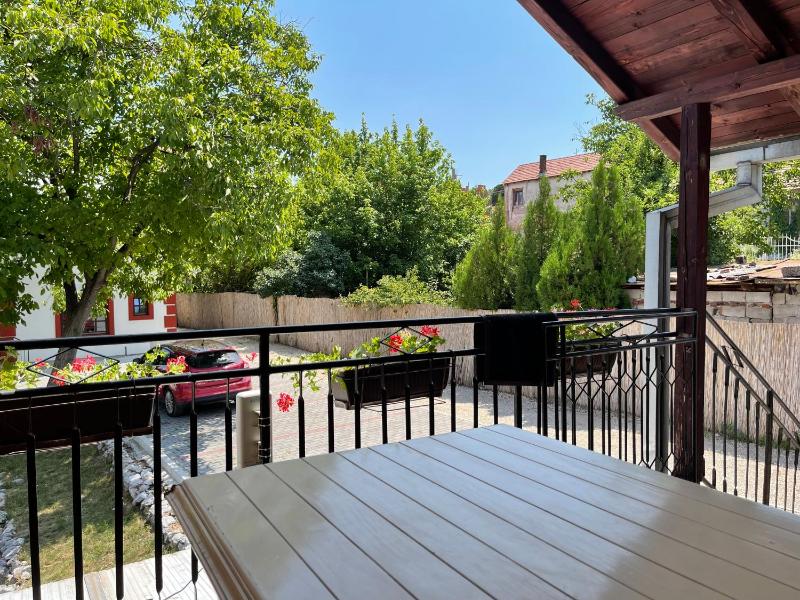 Apartment with Terrace image 4