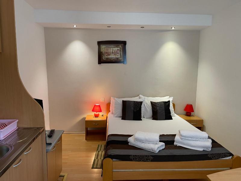 Apartment with Terrace image 1