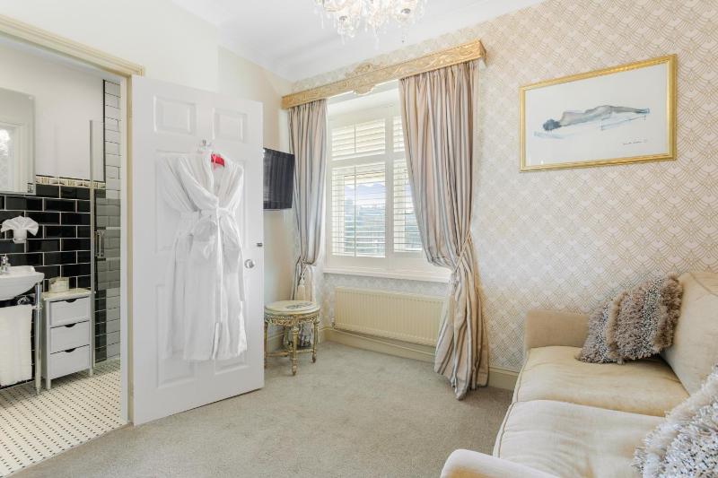 Junior Suite image 4