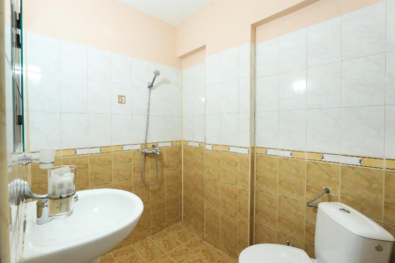 Quadruple Room image 2