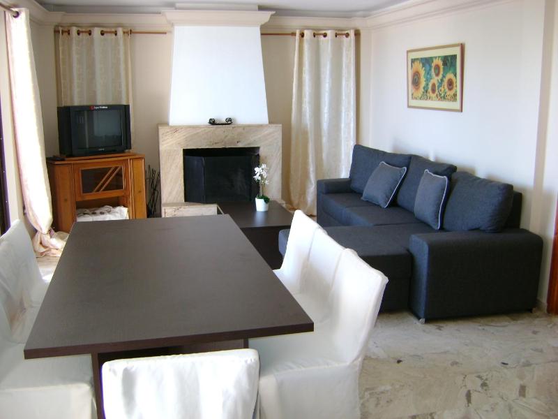 Three-Bedroom Apartment image 3
