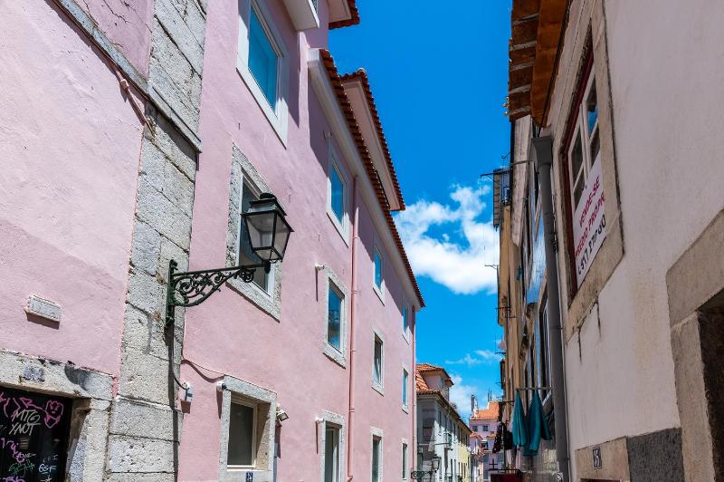 Portas Do Bairro - image 12