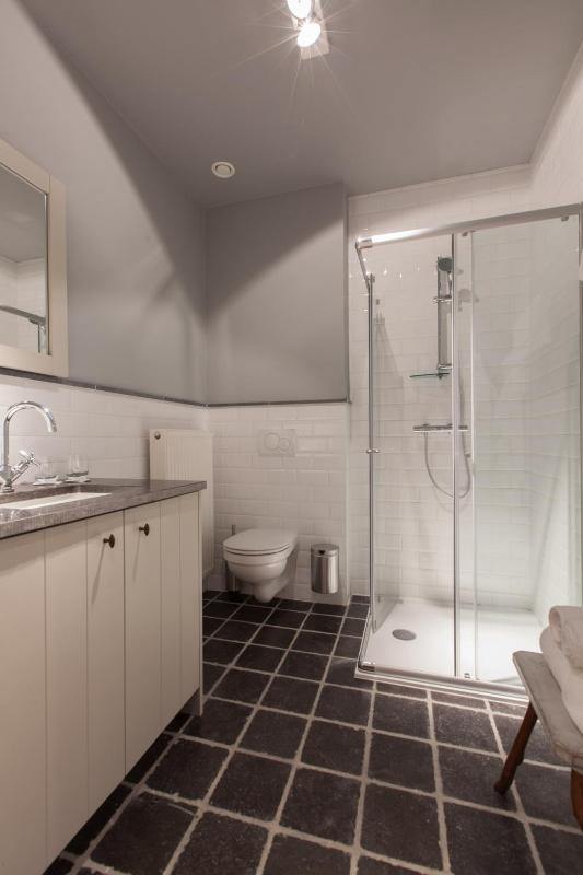 Deluxe Double Room image 3