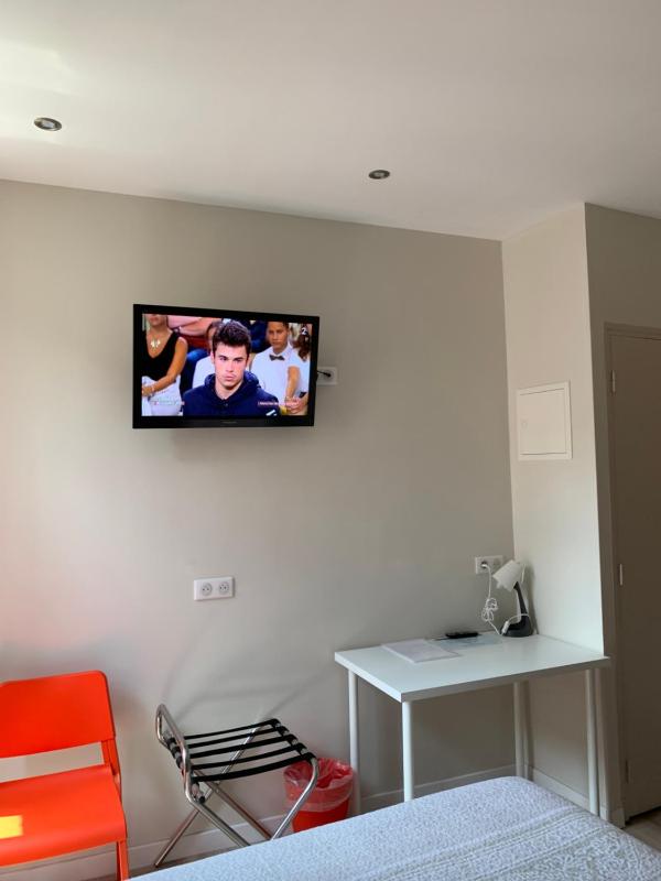 Classic Single Room image 2