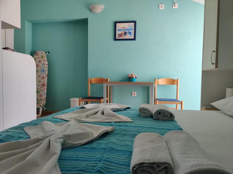 Apartments Mirjana - image 6