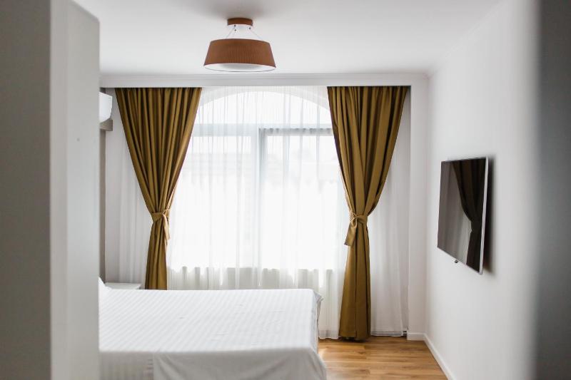 Apart Hotel Fresh - image 36