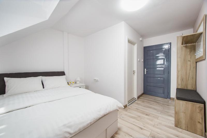 Apart Hotel Fresh - image 22