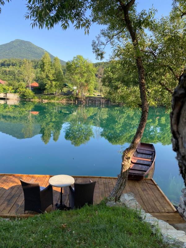 River Luxury House - image 2