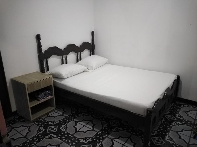 Budget Double Room image 2