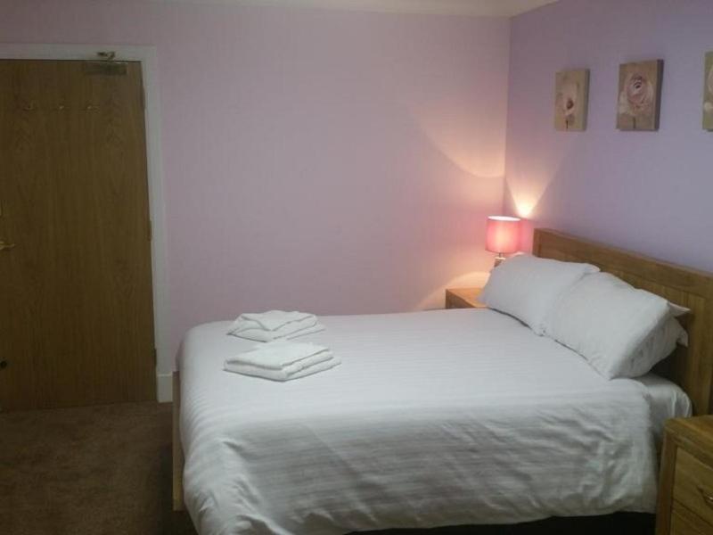 Deluxe Double Room image 1