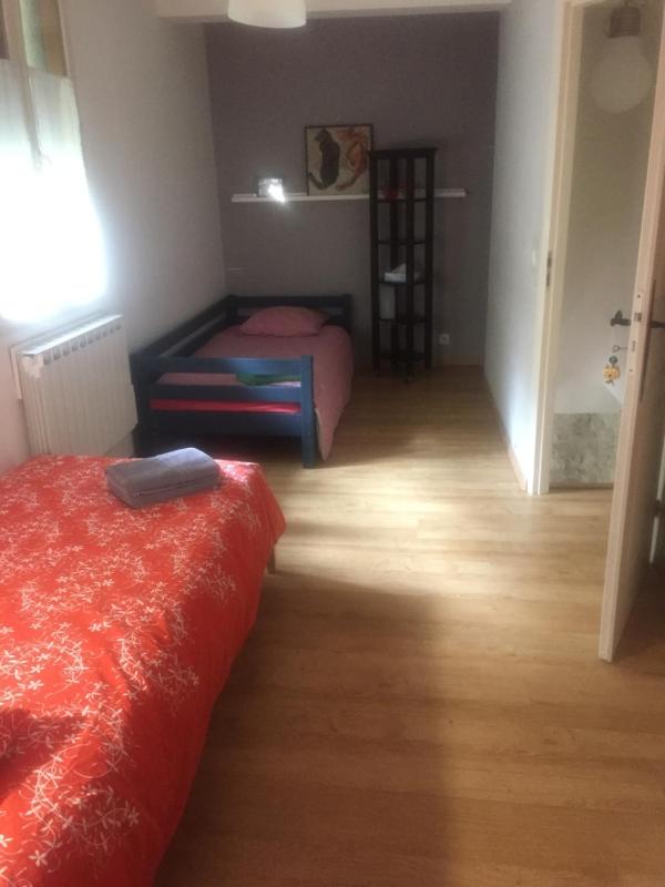 Twin Room image 1