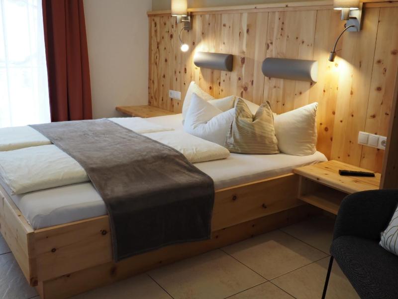 Large Two-Bedroom Apartment image 4