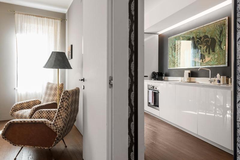 Flats4rent Al Monte - image 4