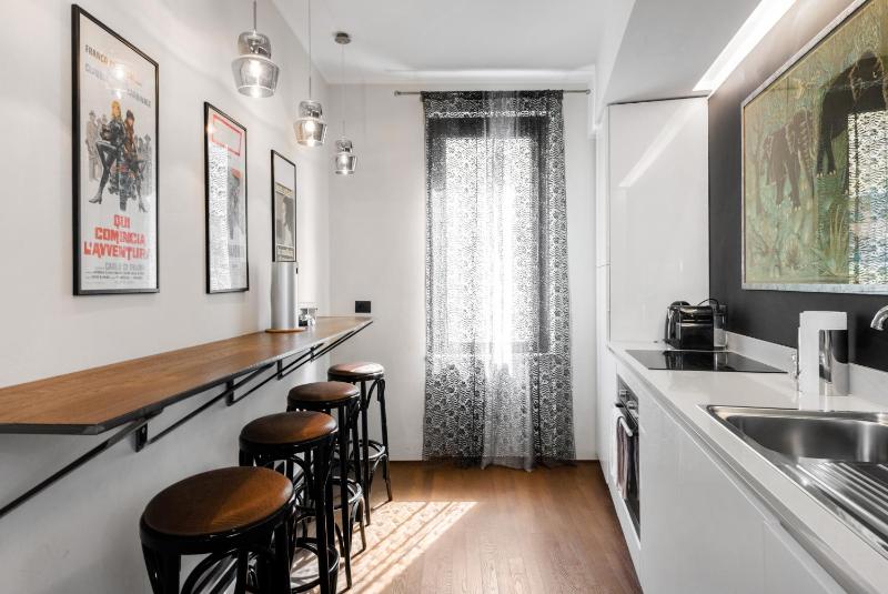 Flats4rent Al Monte - image 3