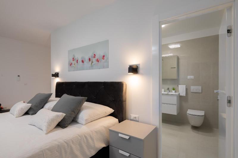 Luxury Villa Anchor - image 38