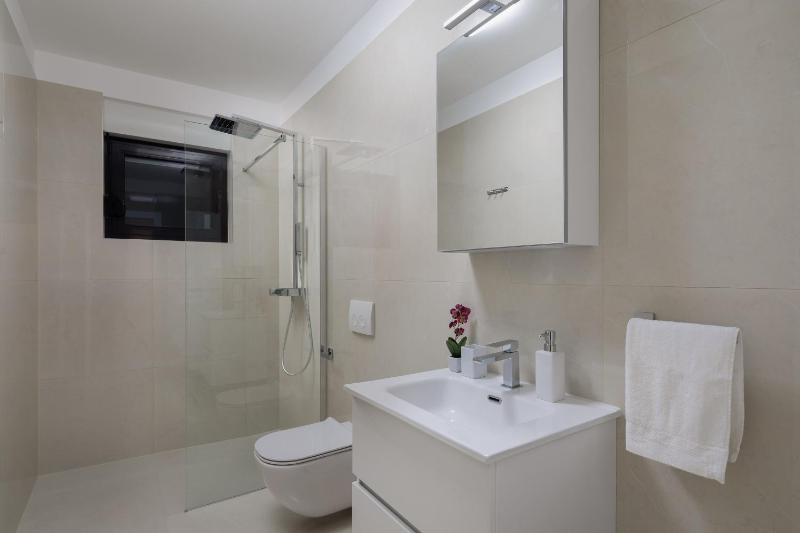 Luxury Villa Anchor - image 14