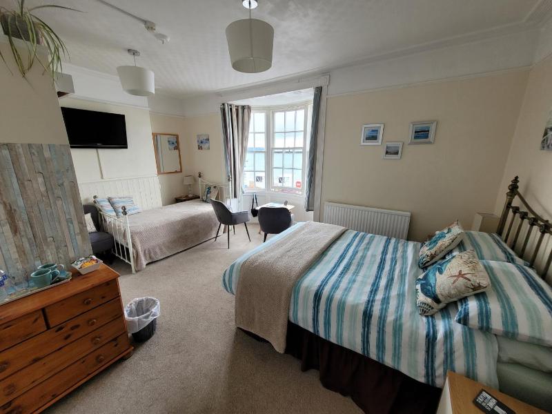 Lyndale Guest House - image 48