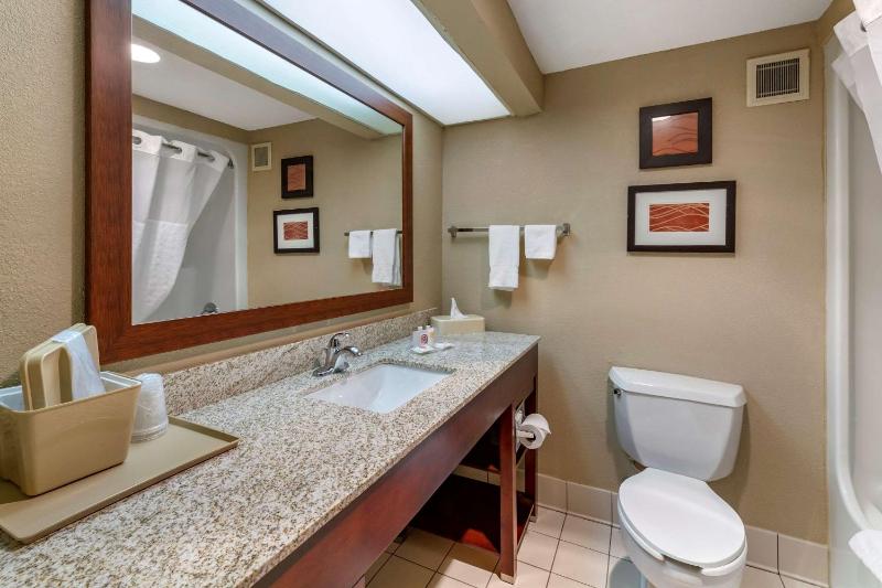 Double Room with Two Double Beds - Non-Smoking image 2