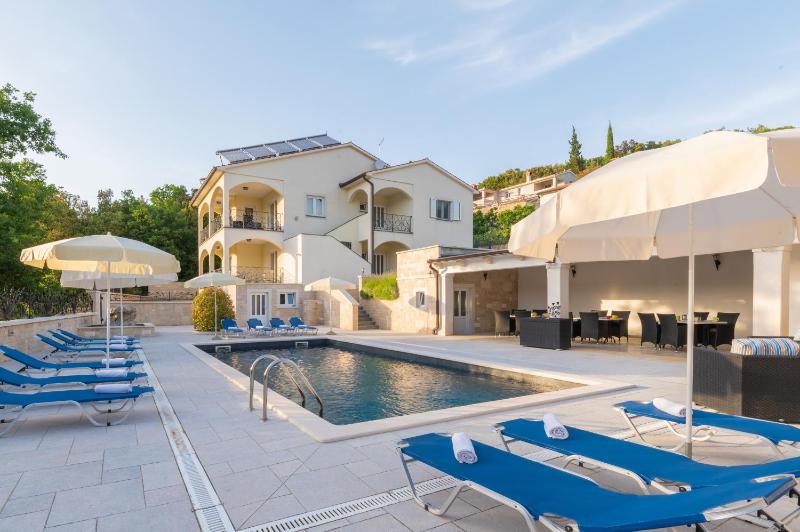 Villa Vires - image 29