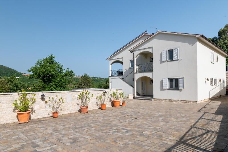 Villa Vires - image 21