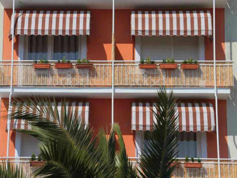 Superior Double Room with Balcony and Sea View image 3