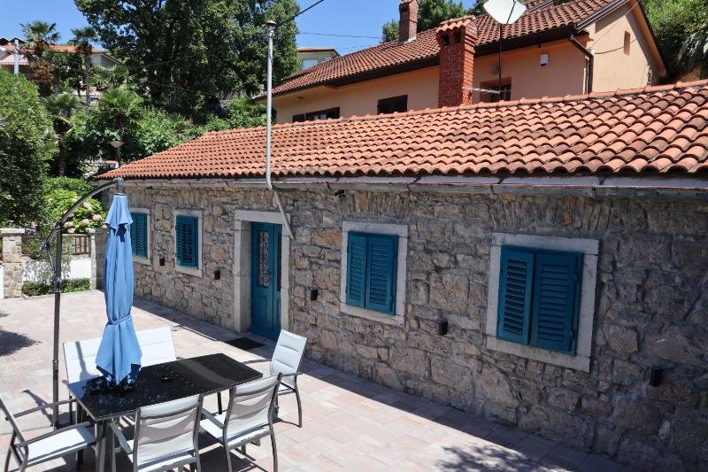Guesthouse Totićevi - image 29