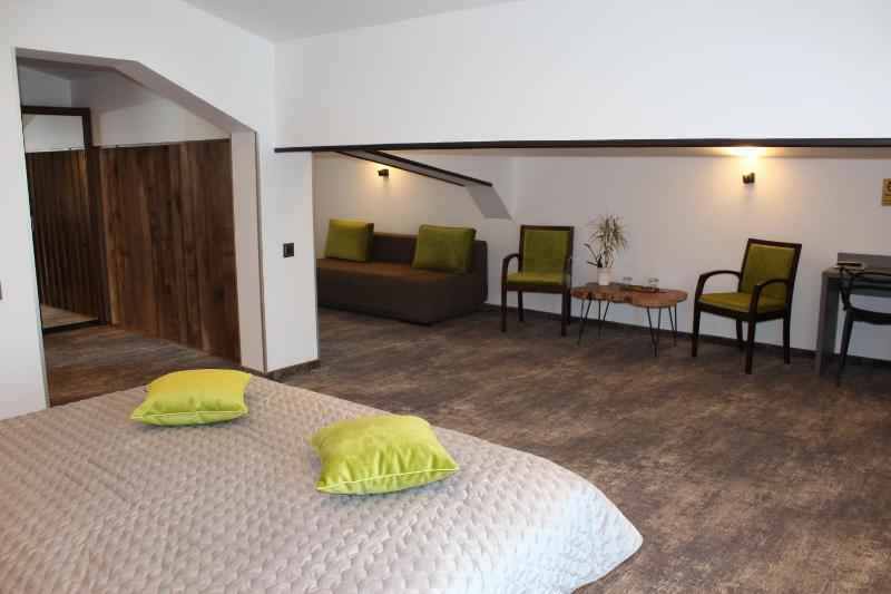 Junior Suite with Mountain View image 2