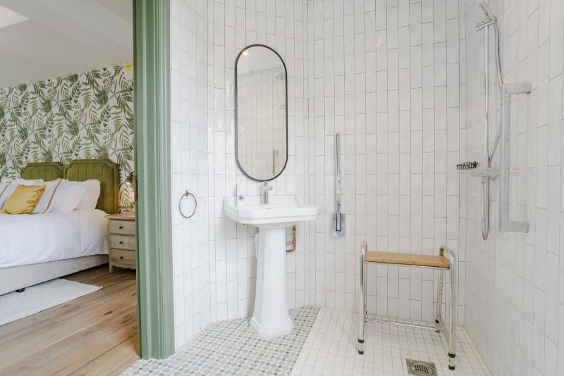 Double or Twin Room - Disability Access image 3