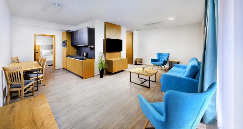 Family Apartment Deluxe image 3