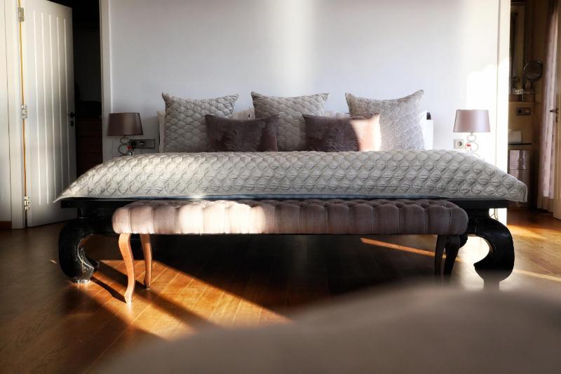 The Residence by the Beach House Marbella - image 12