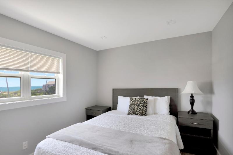 One-Bedroom Suite image 4