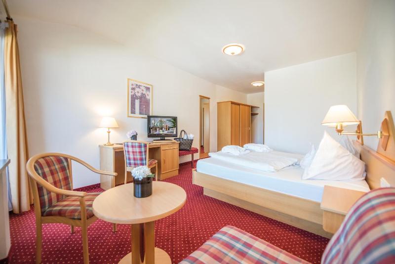 Comfort Double Room image 3
