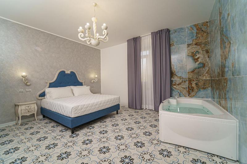 PLAZA Boutique Hotel - Tropea - image 34