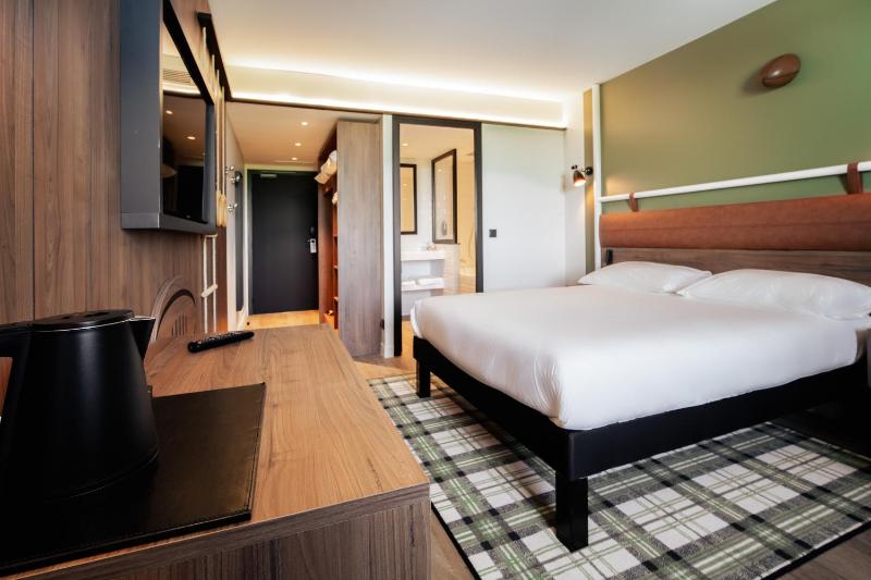 Standard Double Room with Single Bed image 1