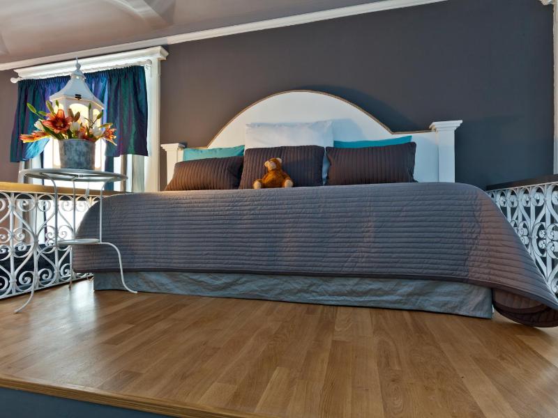 Deluxe Studio (3 Adults) image 4