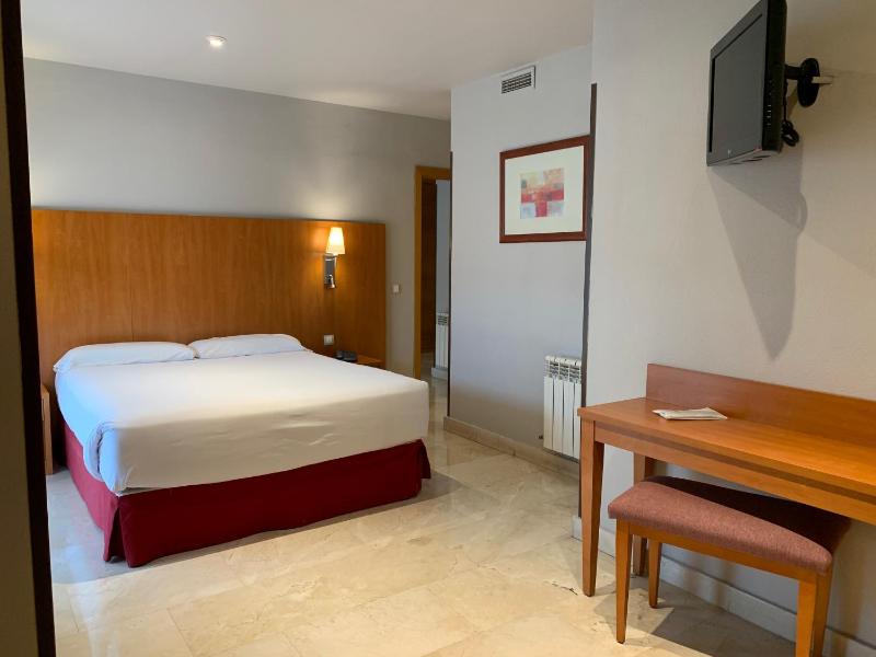 Junior Suite image 1