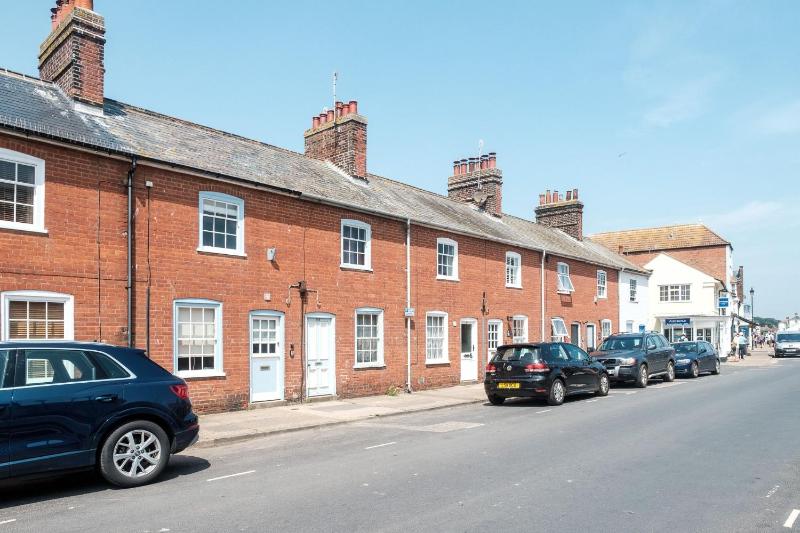 201 High Street - image 5