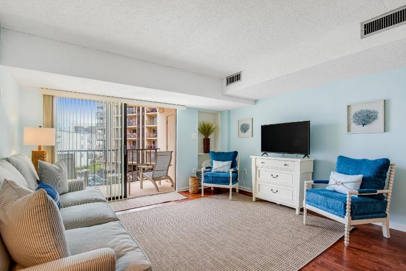 One Bedroom Apartment image 3