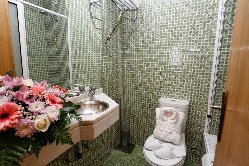 Oporto City Centre Apartments - image 9