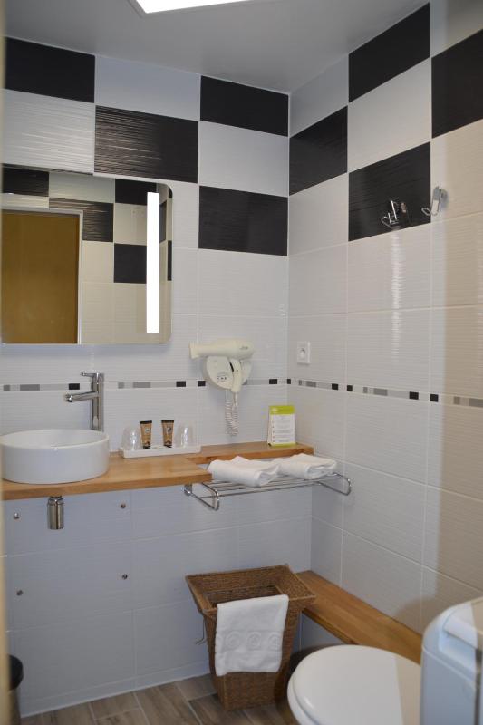 Deluxe Double Room image 2
