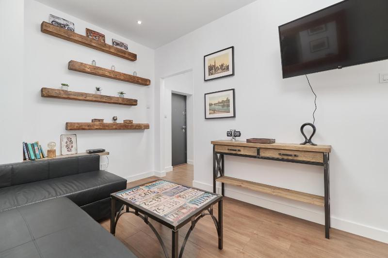City Center Studio Wrocław by Noclegi Renters - image 11