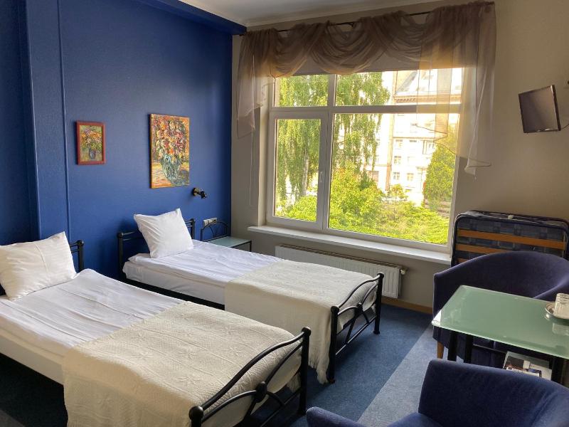 Hotel Kert FREE PARKING - image 5