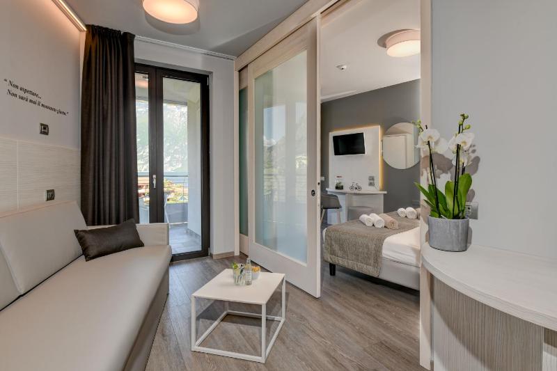 Suite with Balcony and Partial Lake View image 1