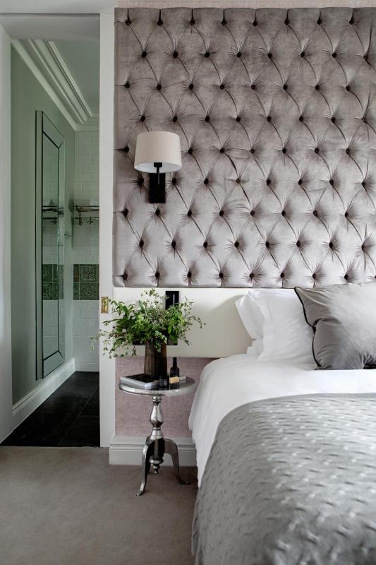 Lily Pond Room image 4