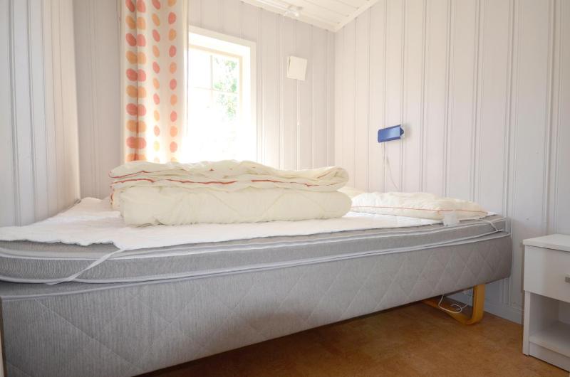 Three-Bedroom House image 4