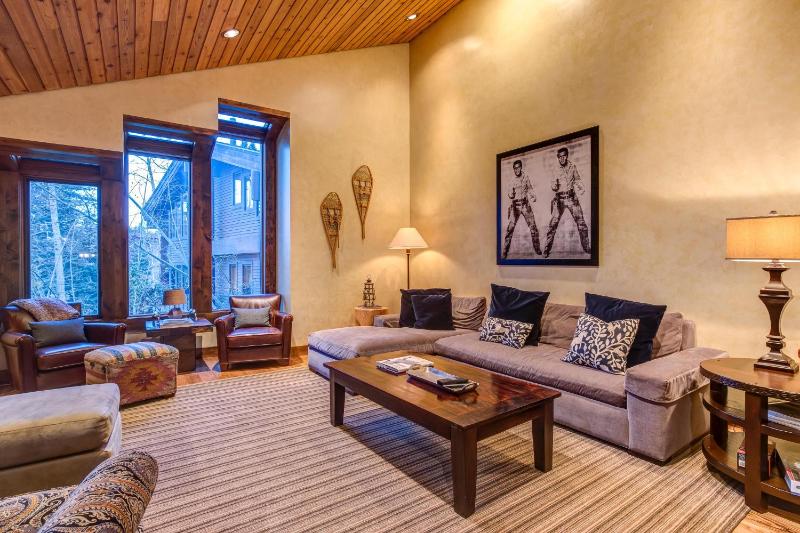 Five-Bedroom Holiday Home image 2